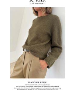 Le Knit Plain Yoke Blouse