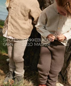 25 Nr. 3 - Strikkebukser 22/10(Norsk)