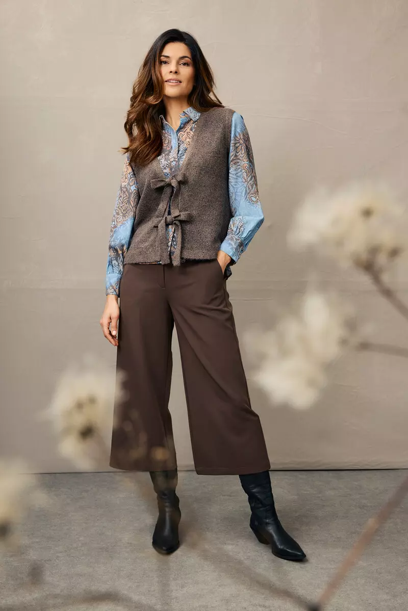 Strikkavest meg Knyting