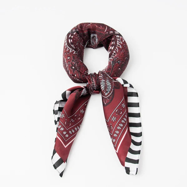 ROSENVINGE lite skjerf paisley print burgunder