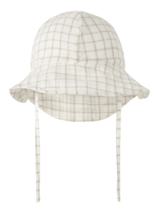 Halom hat, White