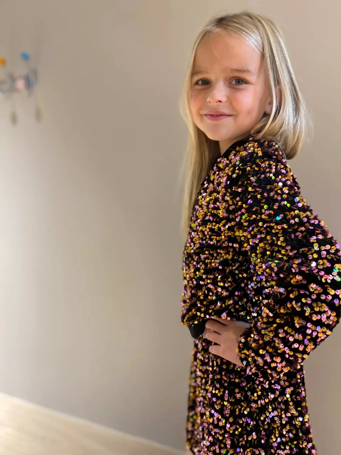 Runica bomber, Gold colour