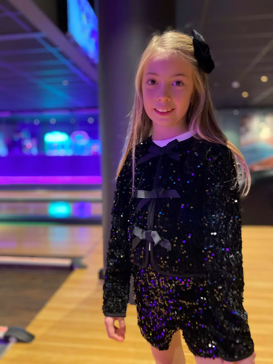 Anika sequins bow top, Black