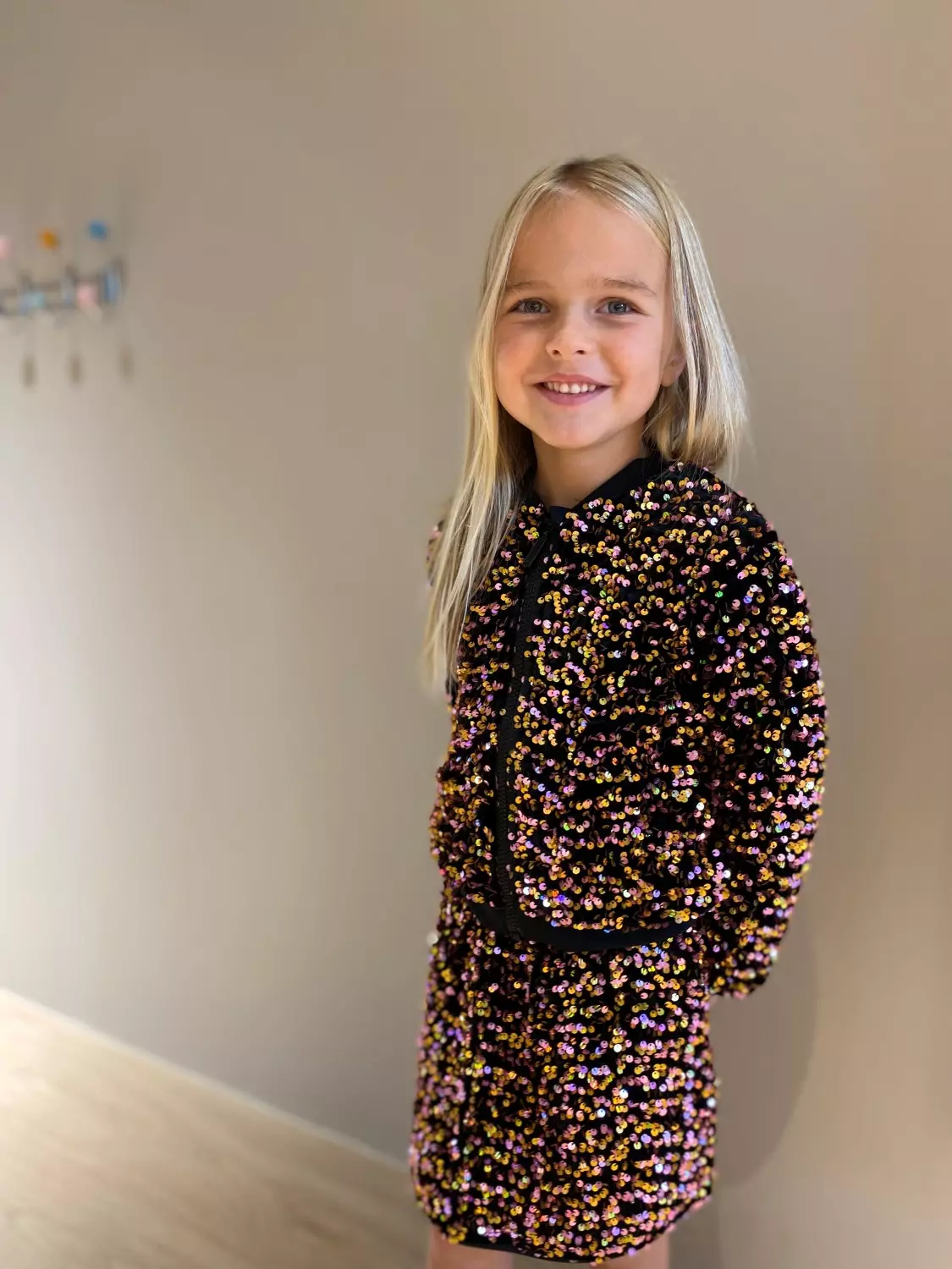 gallery-6386-for-13222686B