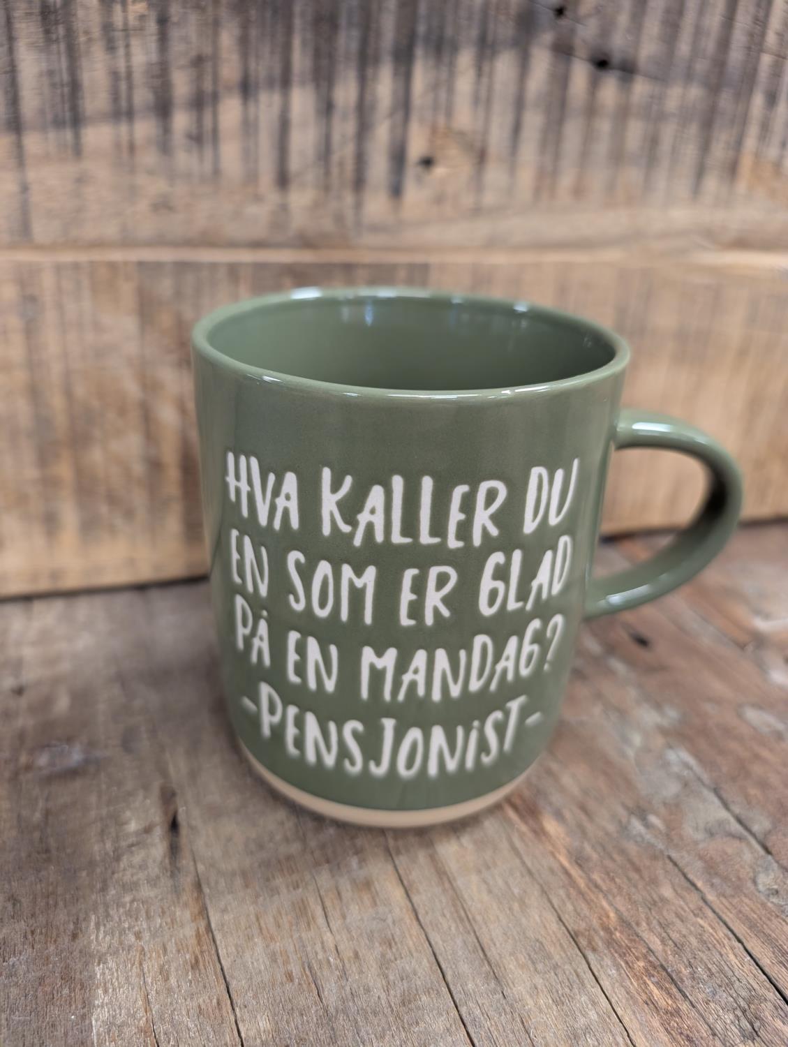 Krus ''Hva kaller du en som er glad på en mandag? Pensjonist''