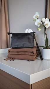 Rosenvinge, Anna Clutch