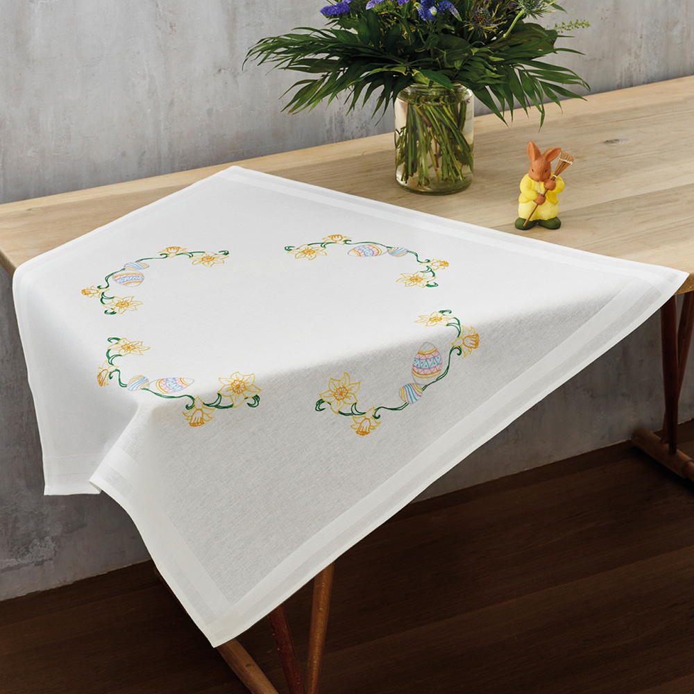 Påtegnet duk plattsøm påske 80x80cm