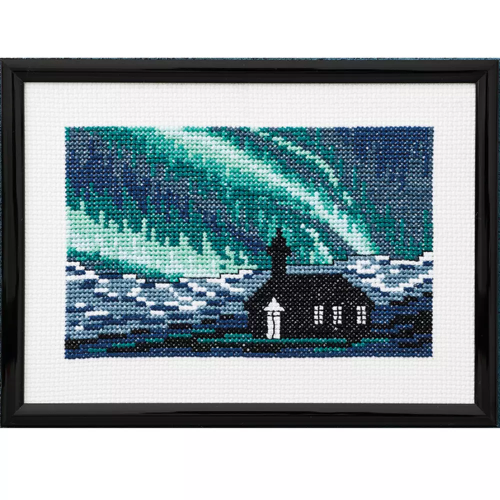 Bilde Kirke i nordlys