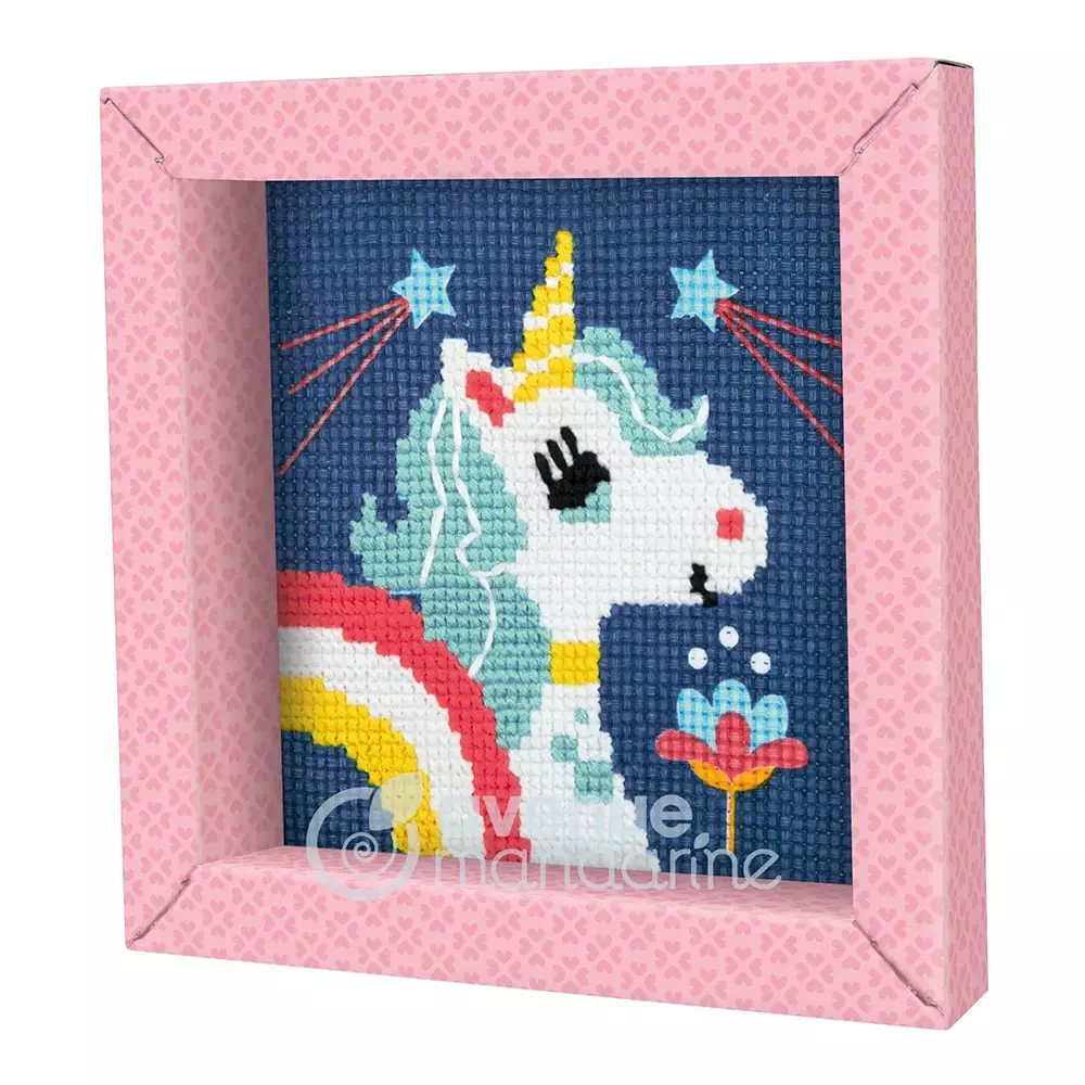 Enhjørning korssting påtegnet