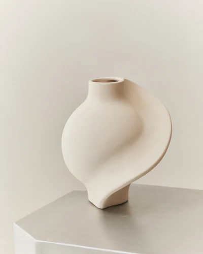 Pirout vase 02