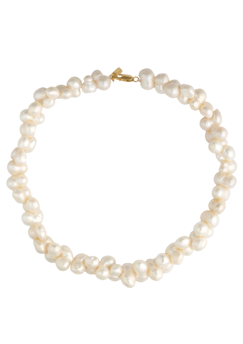 Venus cloud cluster necklace