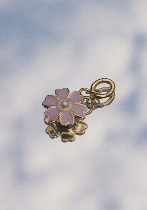 The flower charm