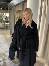 Amara wool coat black