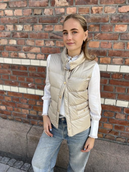 Amy down vest light beige