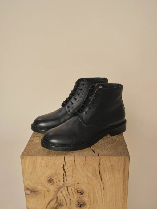 Newcastle Leather Boot Black