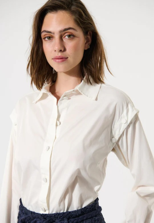 Zandie blouse button detail nat.white