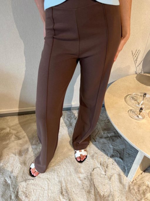 Forest essentiel flared pants chocolate