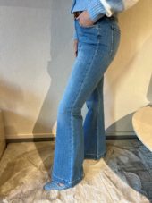 Lola organic denim jeans