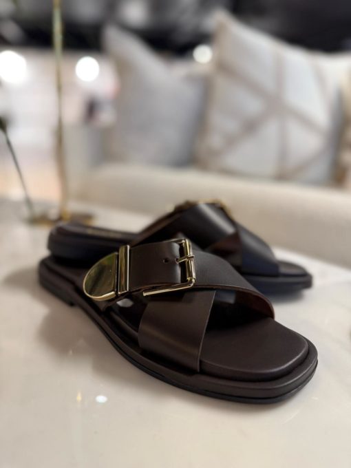 Sandal dark brown