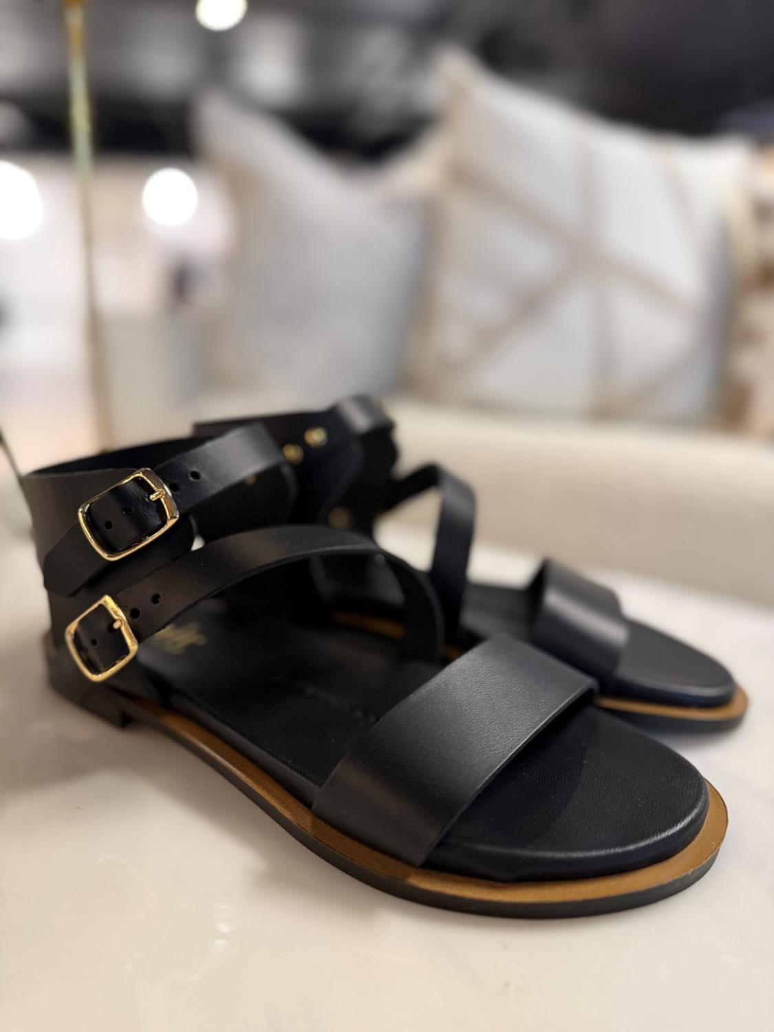 Sandal black