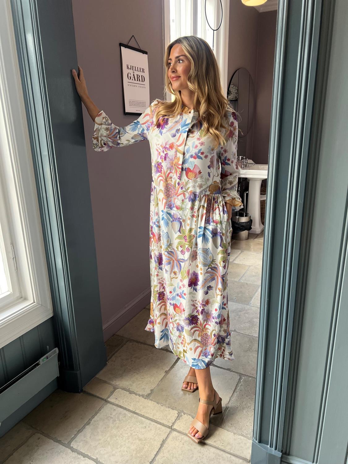 Rosanna dress ruffles flowertree