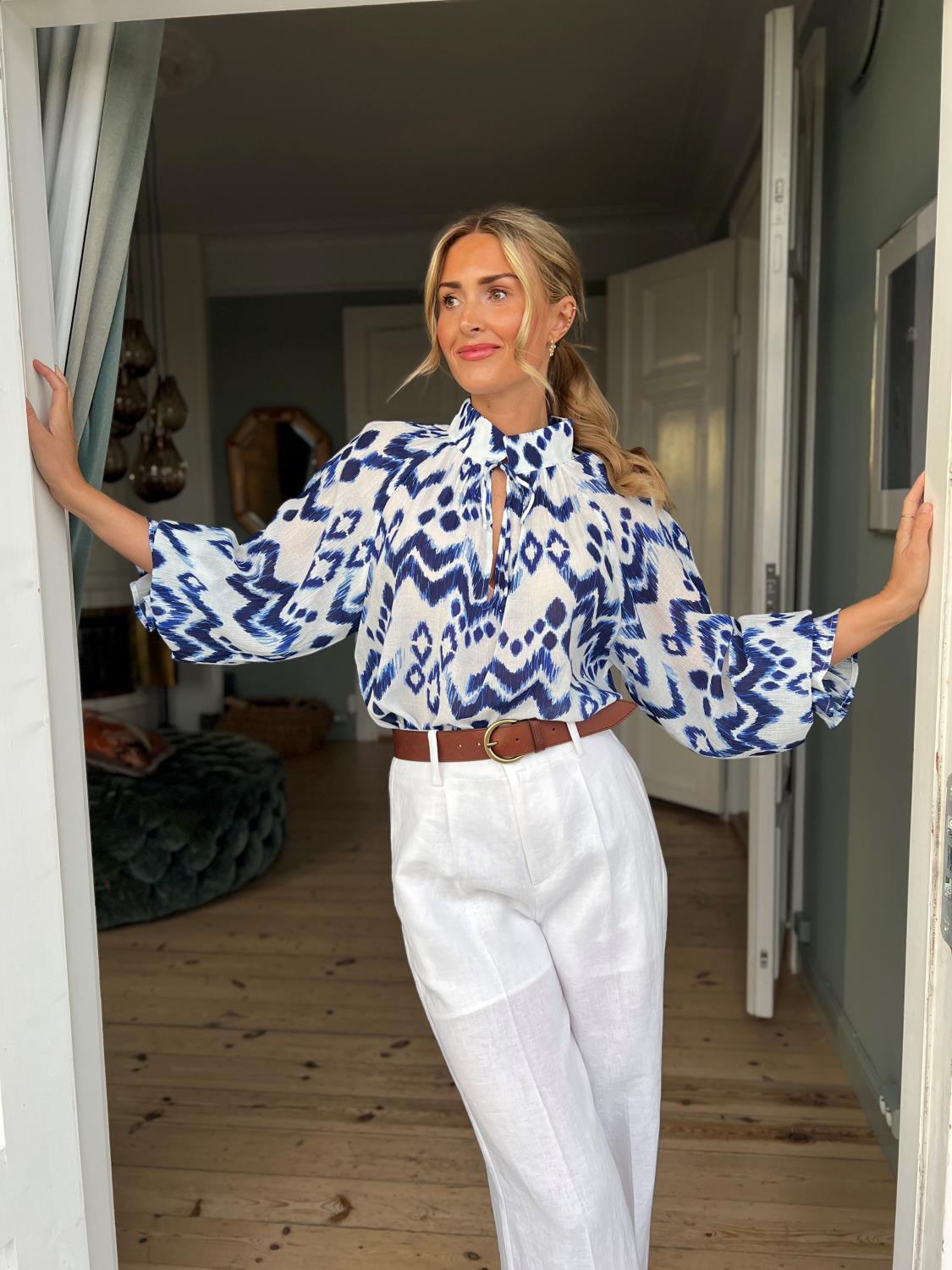 Cassisa blouse elstic cuffs solar