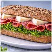 Ciabatta med Italiensk salami og brie