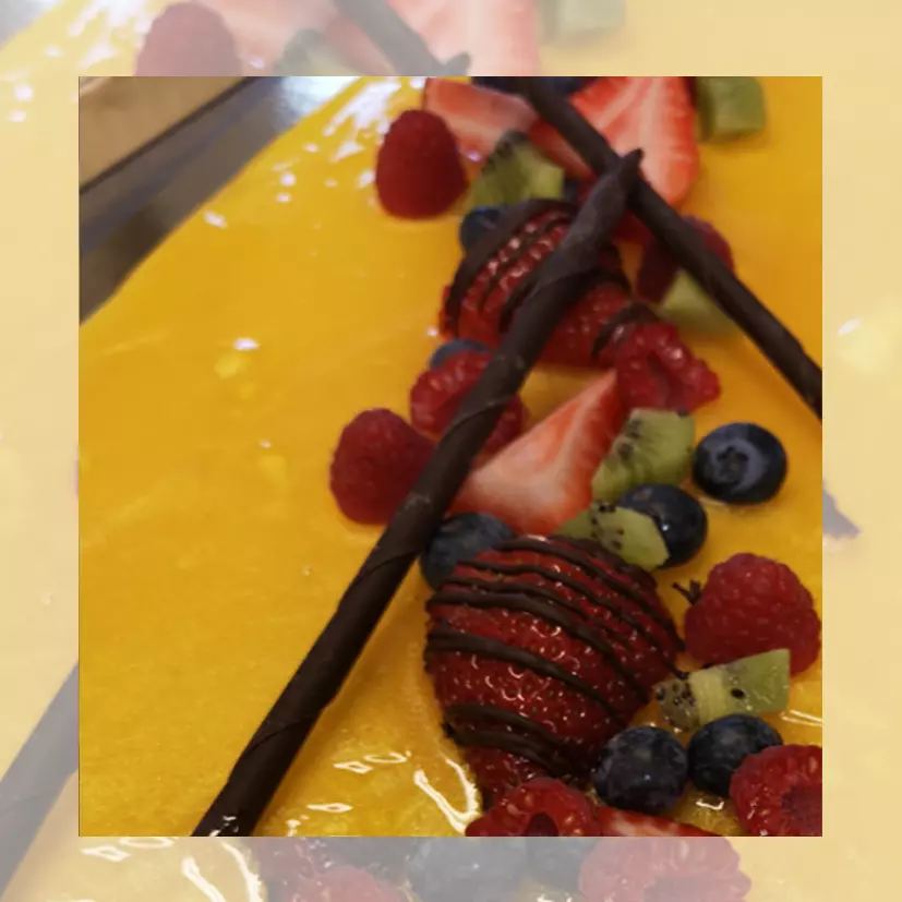 Pasjonsfrukt og sjokolademoussekake