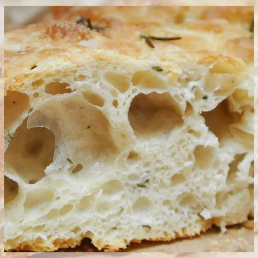 Surdeigsfocaccia stor