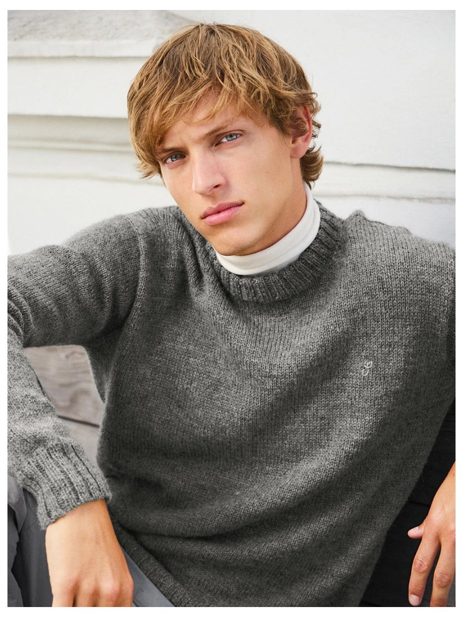 2412 Nr. 5 - Brendan Sweater Man