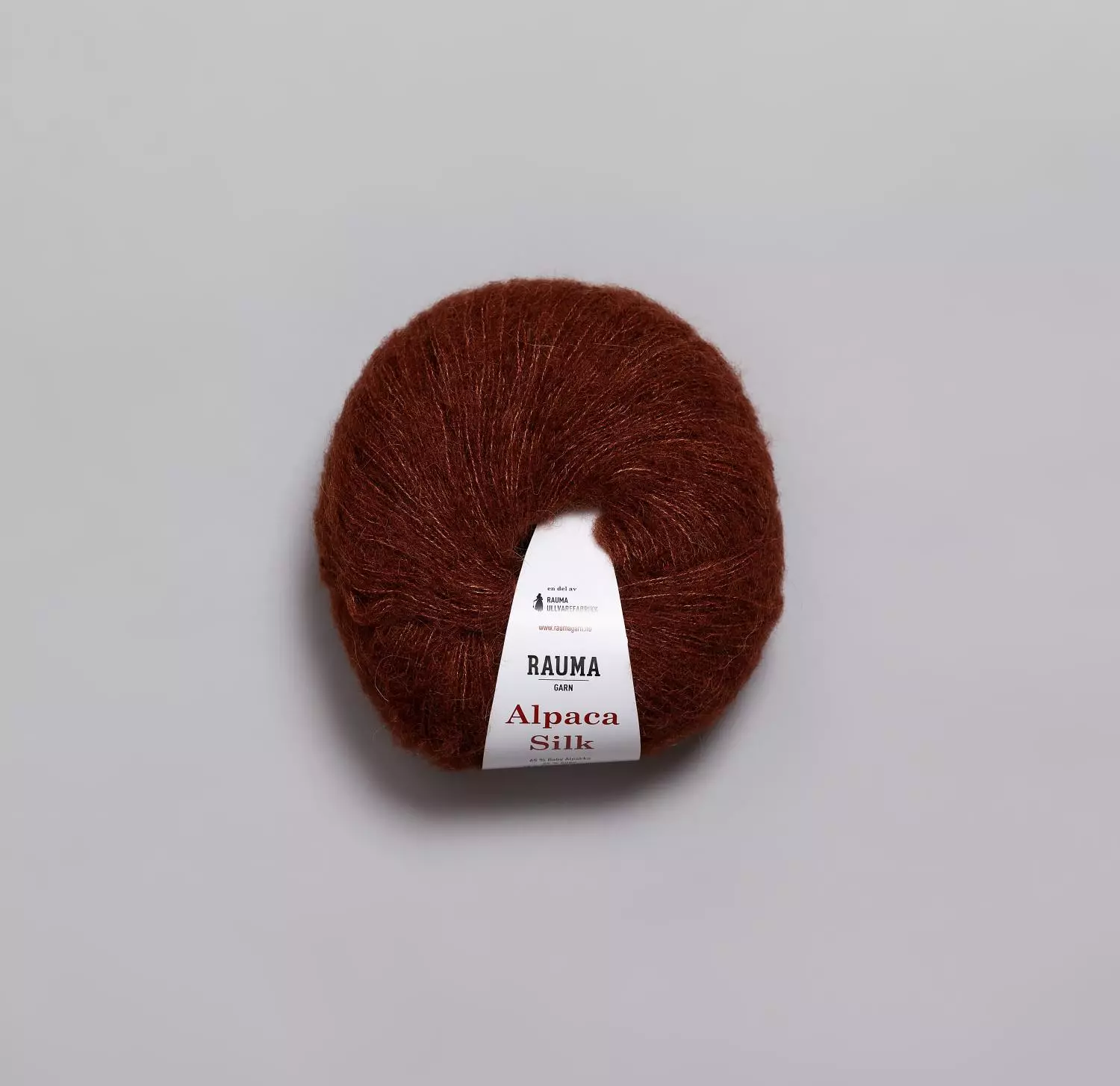 ALPACA SILK 2225 Lys brun (Utgått farge, kan ikke byttes)