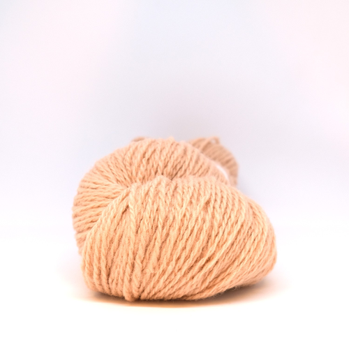 Hillesvåg Luna Lamullgarn 437 Lys Aprikos
