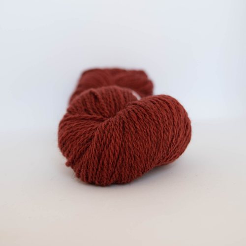Hillesvåg Vidde Lamullgarn 330 Kobberrød