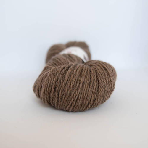 Hillesvåg Vidde Lamullgarn 323 Mellombrun