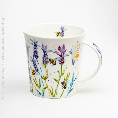 Cairngorm Busy bees – blå blomster