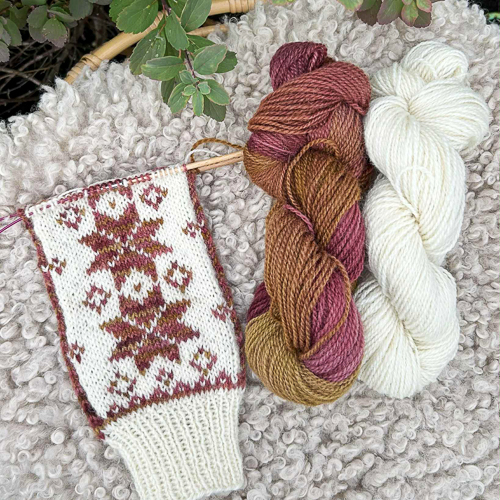 Garnpakke - Askvotten - med håndfarget garn - Antikk