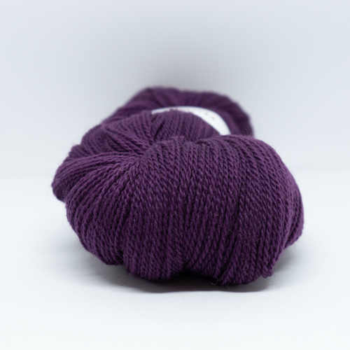 Hillesvåg Huldra 8013 Mørk rødlilla 100gr