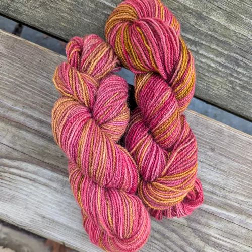 Håndfarga - Rauma 2tråds gammelserie (50 gram) - Antikk