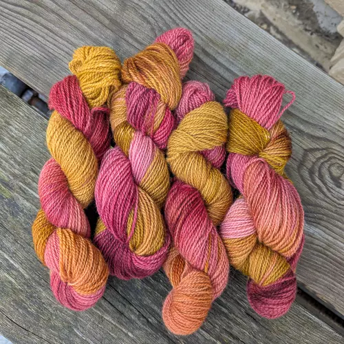 Håndfarga - Hillesvåg Ask (50 gram) - Antikk