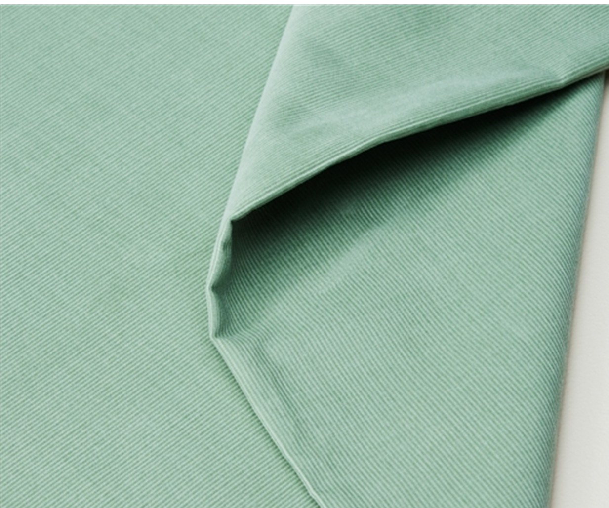 Mind the maker babykord sage green 155 cm