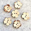 Cocosknapp blomst 20mm hvit