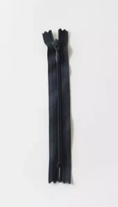 YKK 4MM SPIRAL FAST 50CM