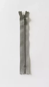 YKK 4MM SPIRAL FAST 30CM
