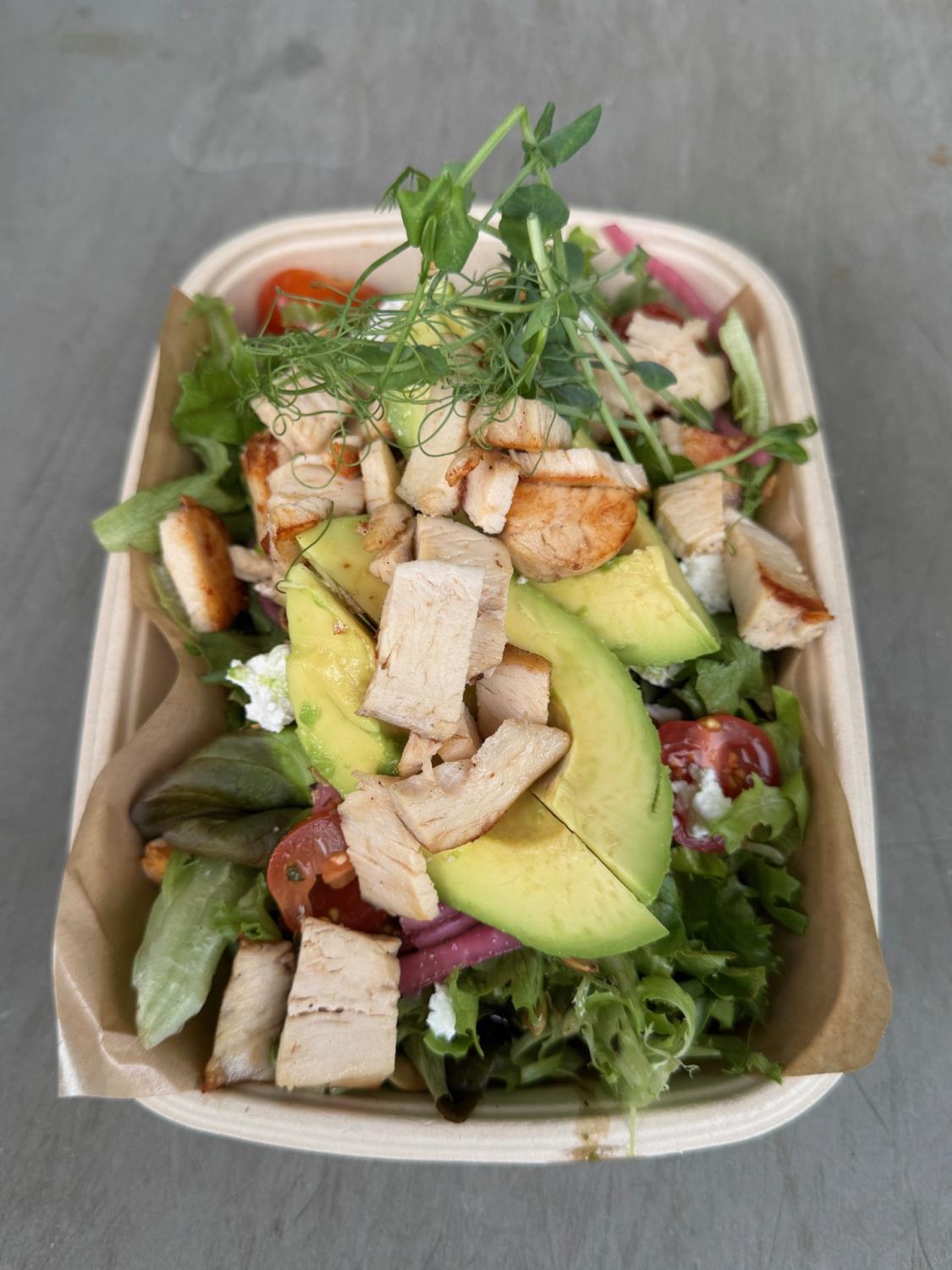 Avokadosalat med kylling.