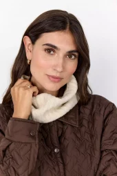 Soya Selana tubeskjerf