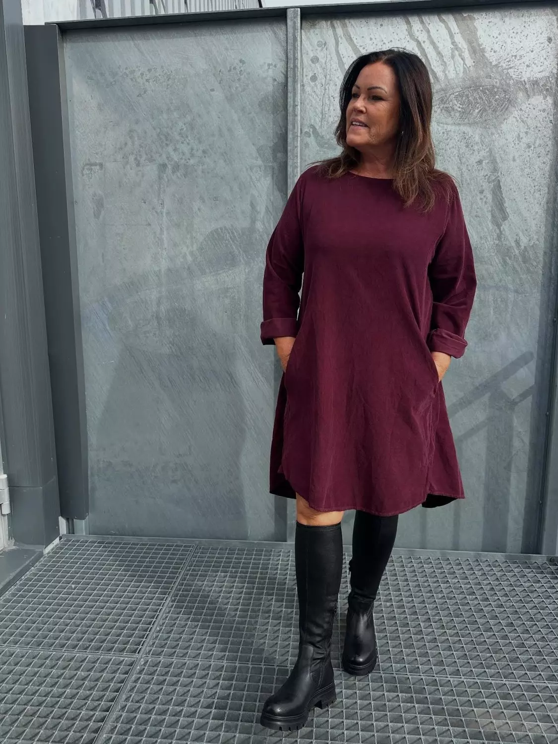 Massimo Cord kjole Burgunder