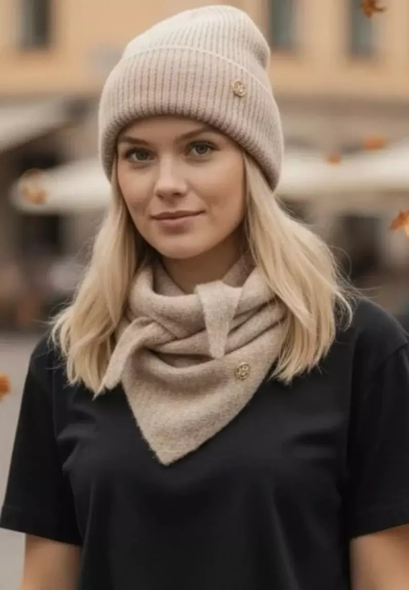 Norway Design studio trekantskjerf taupe melert