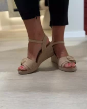 Sandal