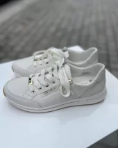 Sneakers Osaka - Cream