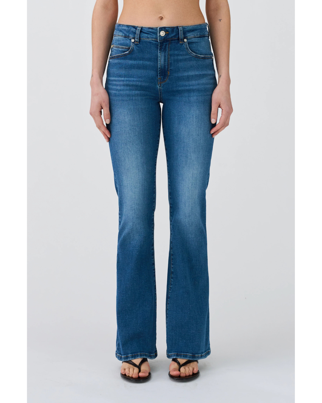 IVY-Tara Flare Jeans - Denim Blue